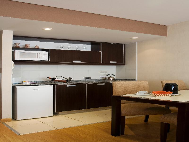 Uriburu 1756 By Ayres Apartments Recoleta Buenos Aires Dış mekan fotoğraf